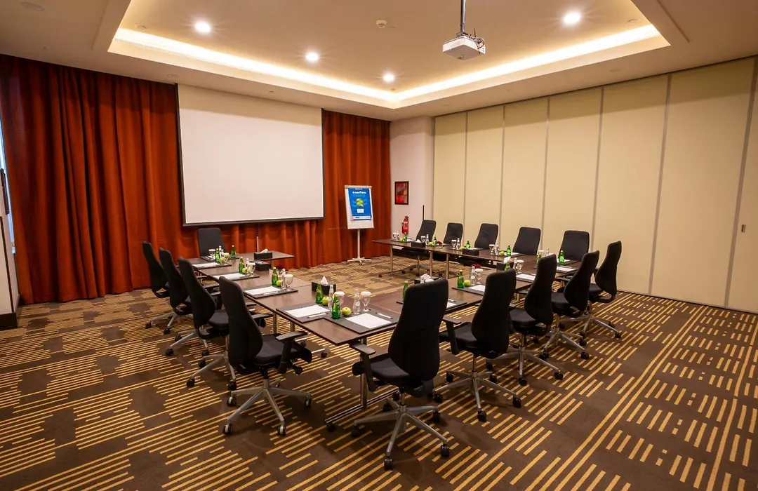 Holiday Inn Riyadh Olaya By Ihg-1